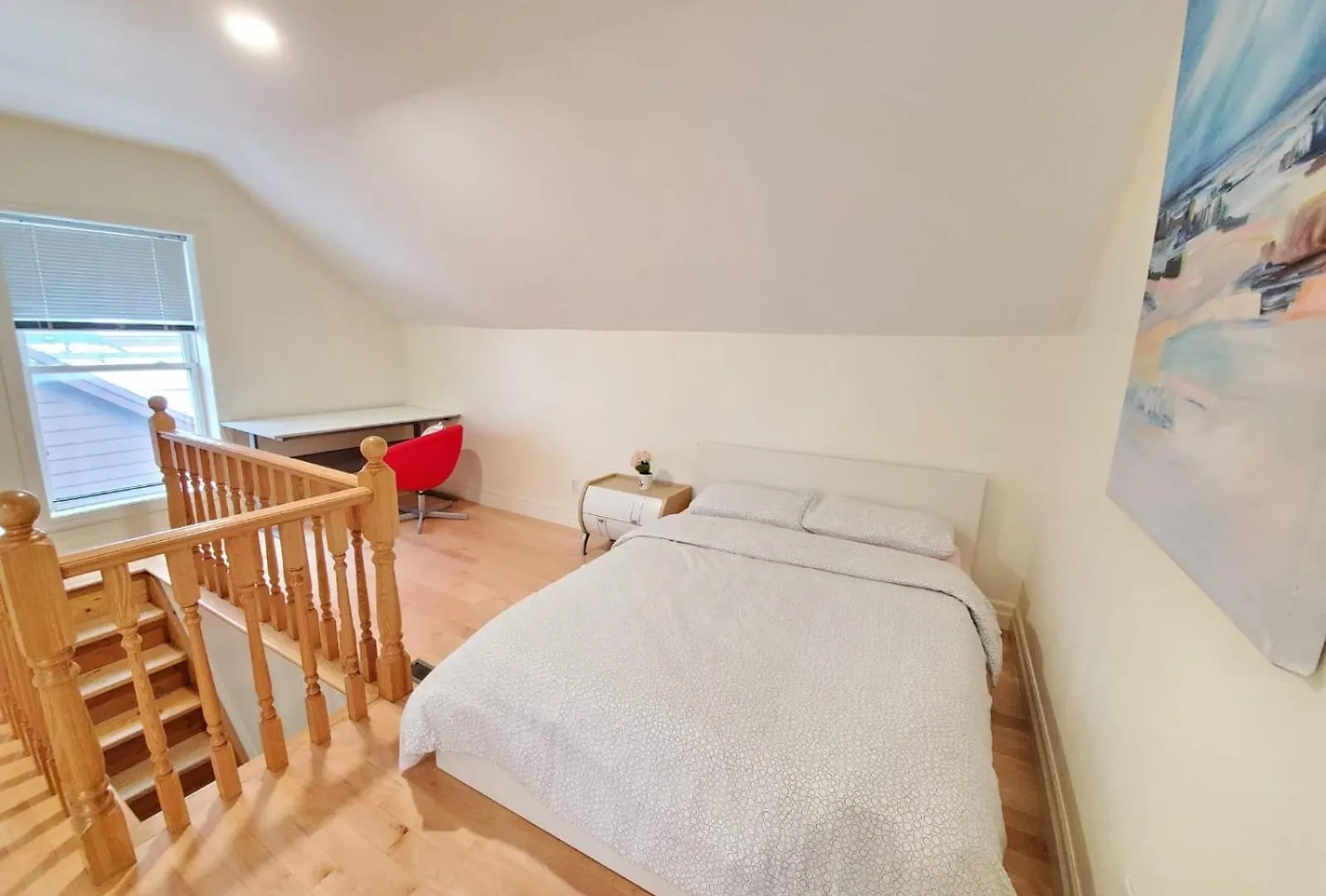 Mins Walk To Trinity Bellwood Park From Your Apartment Downtown Τορόντο 0*,