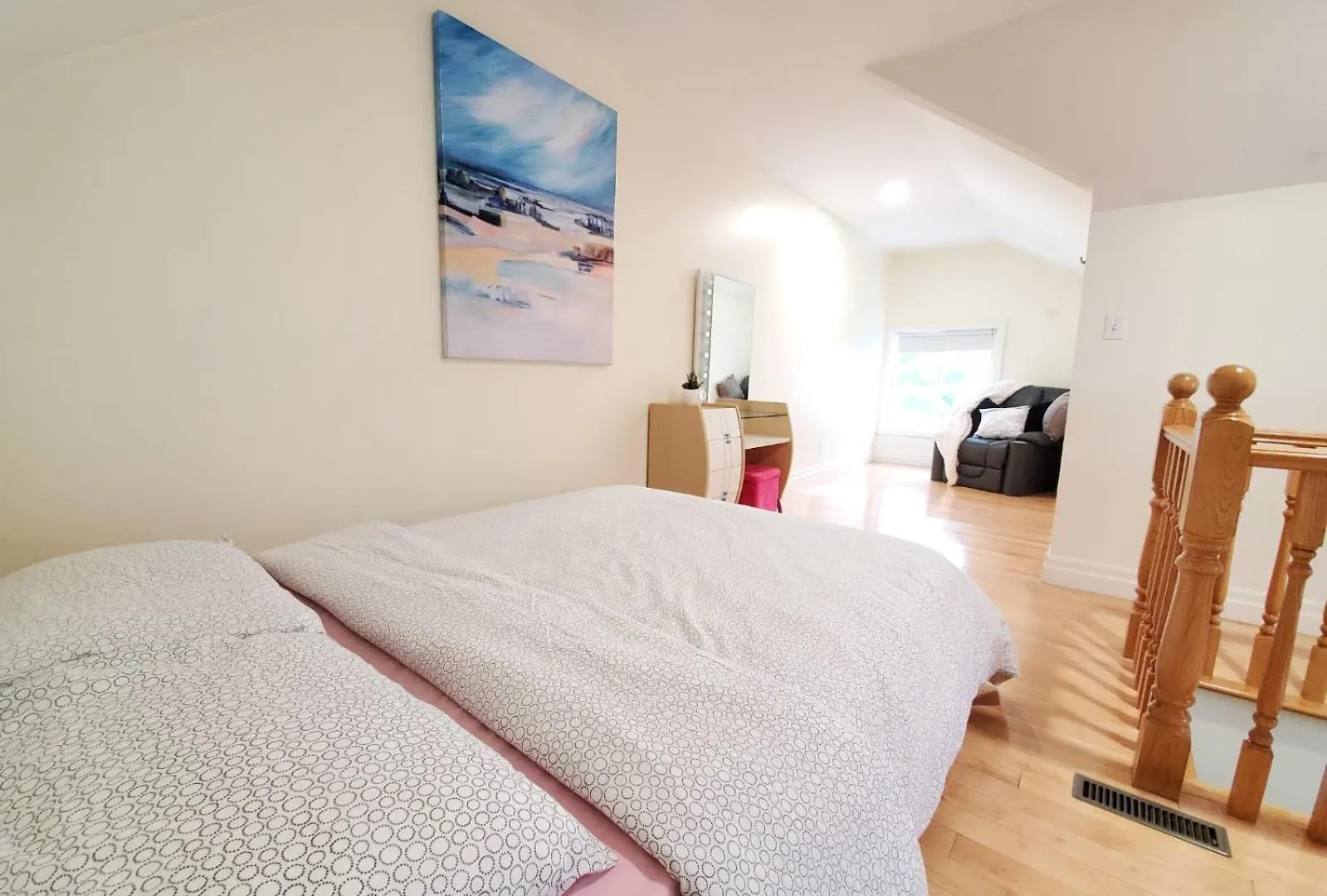 Mins Walk To Trinity Bellwood Park From Your Apartment Downtown Toronto