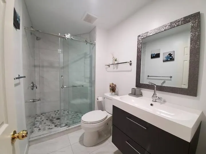 Mins Walk To Trinity Bellwood Park From Your Apartment Downtown Toronto Canada